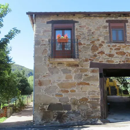 Neverending Bierzo カントリーハウス