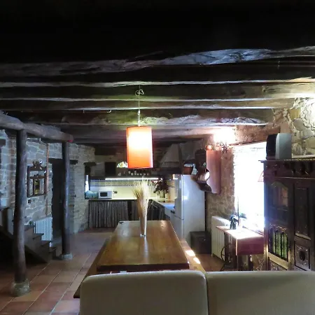 Neverending Bierzo منزل ريفي